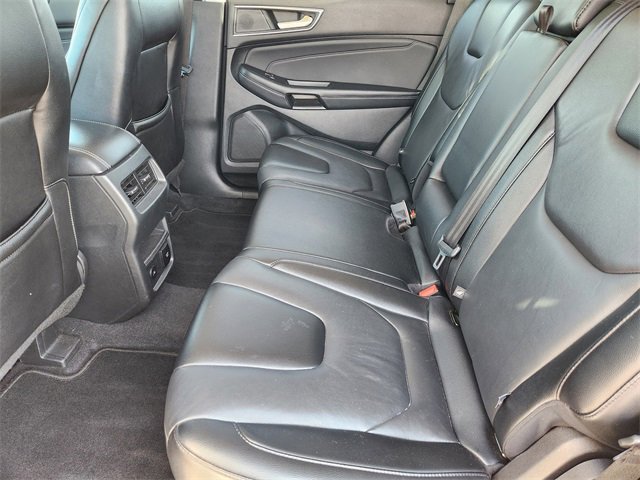 Used 2022 Ford Edge Titanium image 30