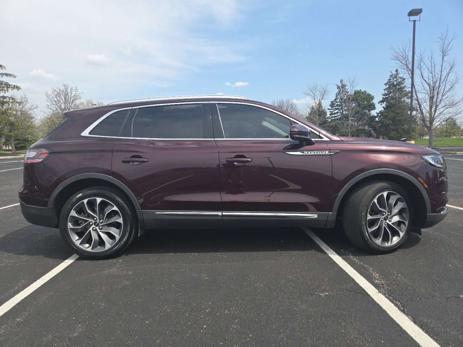 Used 2023 Lincoln Nautilus Reserve image 20