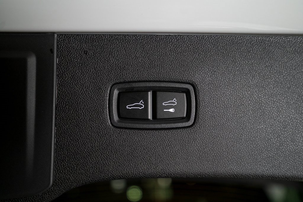 New 2026 Porsche Cayenne GTS image 47