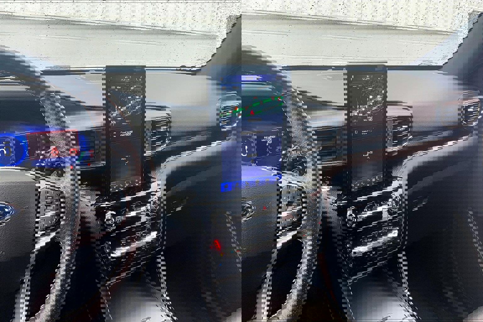 Used 2022 Ford Explorer ST w/ Equipment Group 401A AWD/4WD image 7