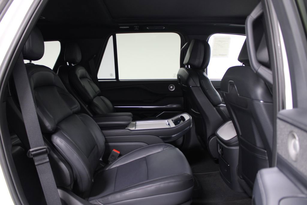 New 2026 Lincoln Navigator Reserve image 41