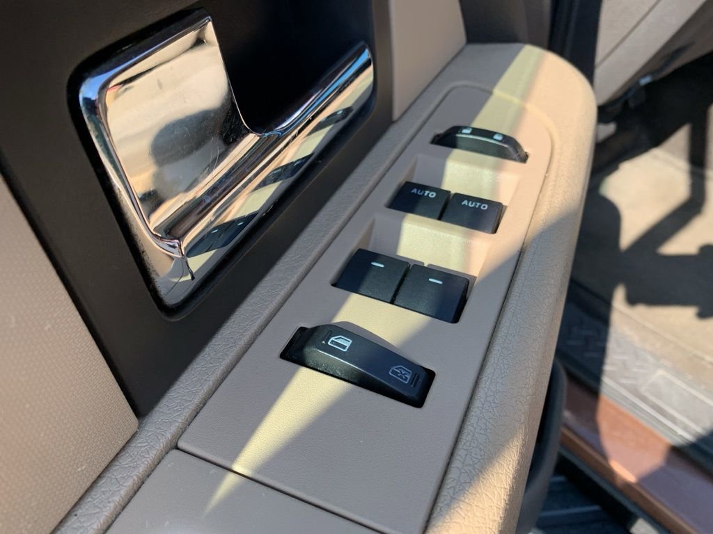 Used 2012 Ford F150 XLT w/ XLT Chrome Pkg image 23