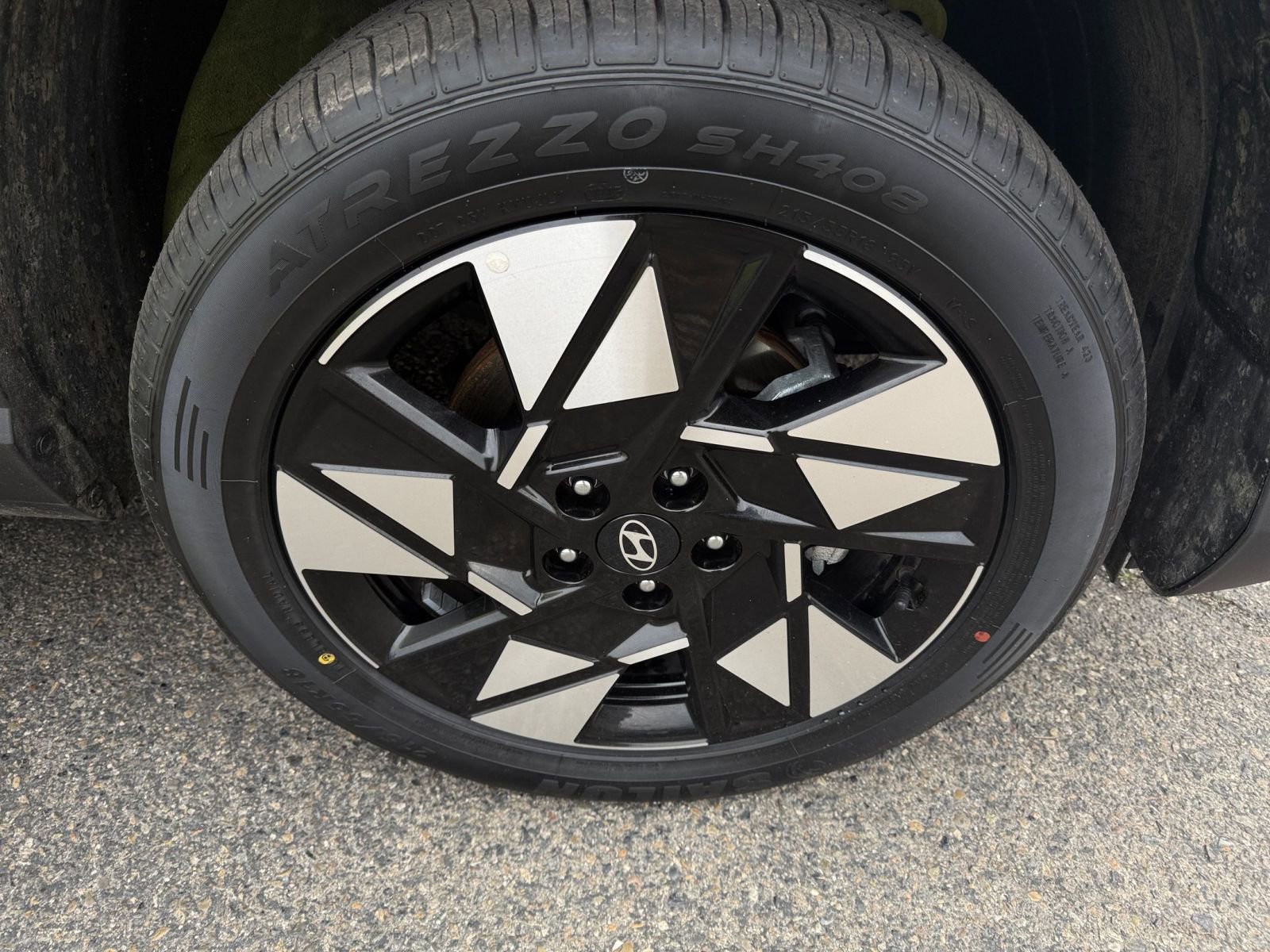 Used 2025 Hyundai Kona SEL image 30