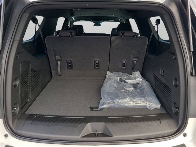 New 2026 Chevrolet Suburban LS w/ LPO, Dark Essentials Package image 10