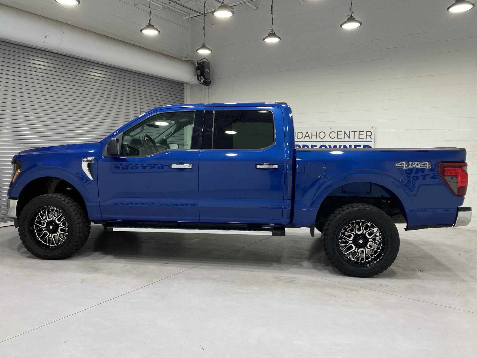Used 2025 Ford F150 XLT w/ Equipment Group 301A Standard AWD/4WD image 5