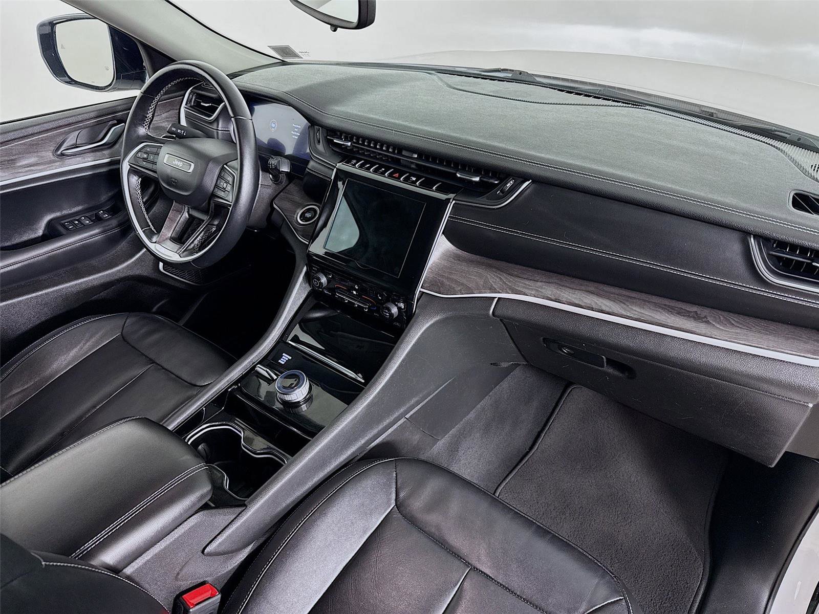 Used 2022 Jeep Grand Cherokee L Limited image 29