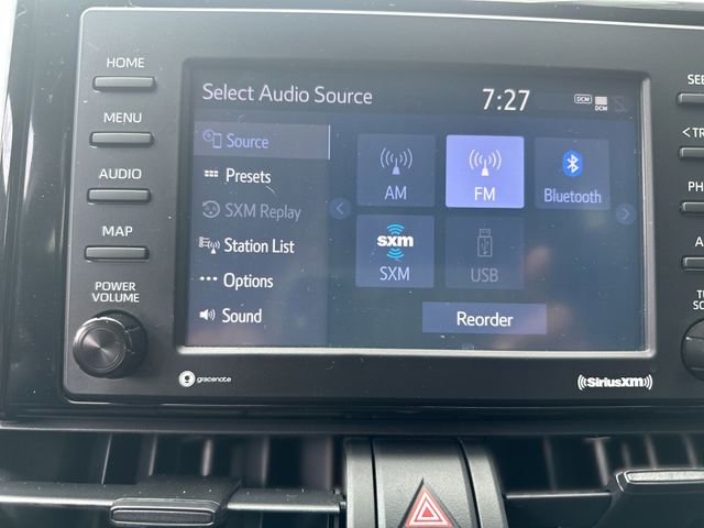 Used 2021 Toyota RAV4 LE image 17