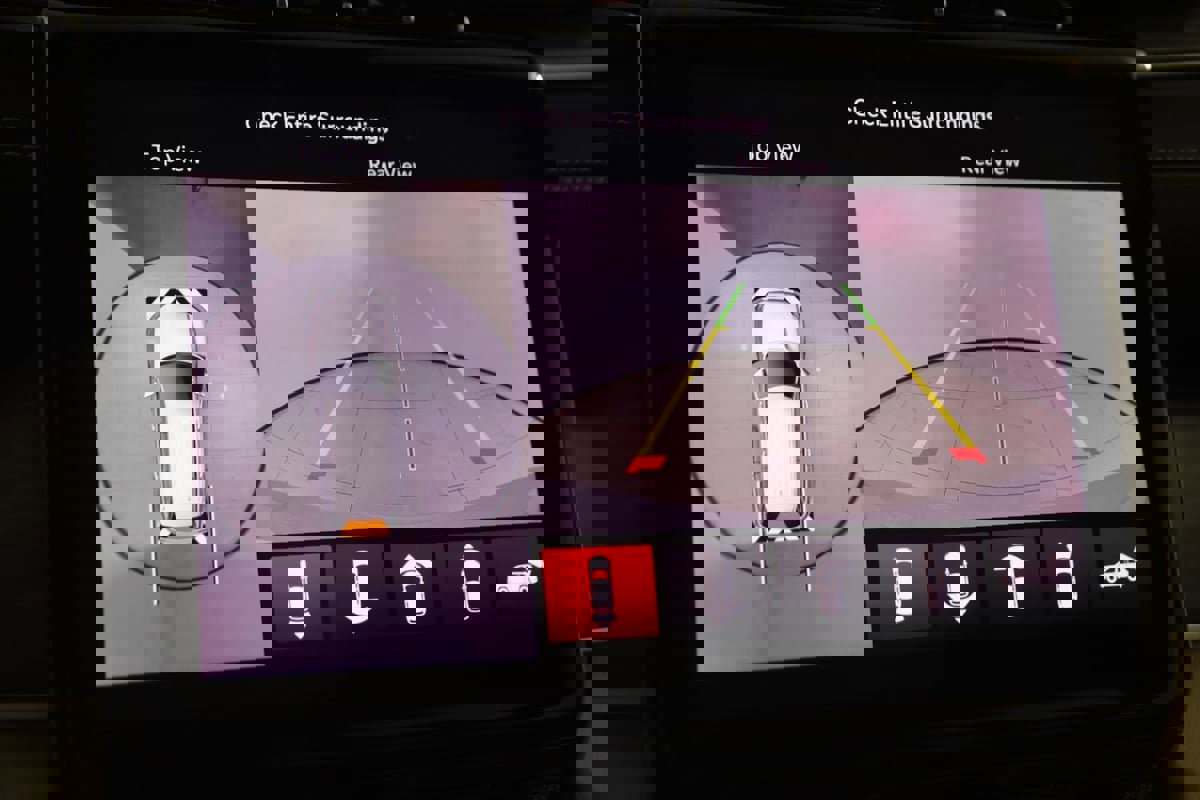 Used 2024 Jeep Grand Cherokee Limited w/ Luxury Tech Group II image 10