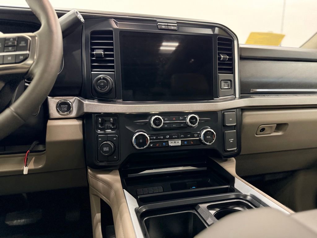 Used 2026 Ford F450 Platinum w/ Platinum Plus Package AWD/4WD image 15