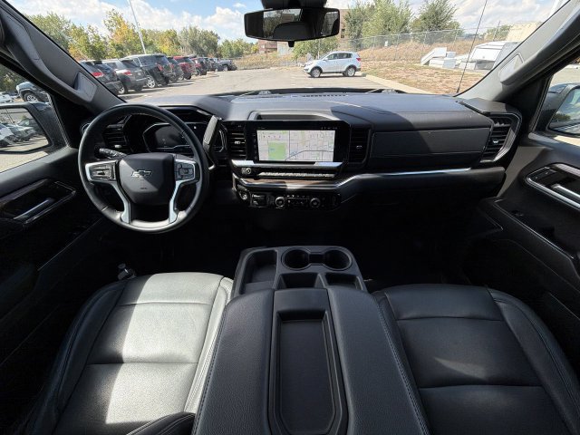 Used 2023 Chevrolet Silverado 1500 RST AWD/4WD image 12