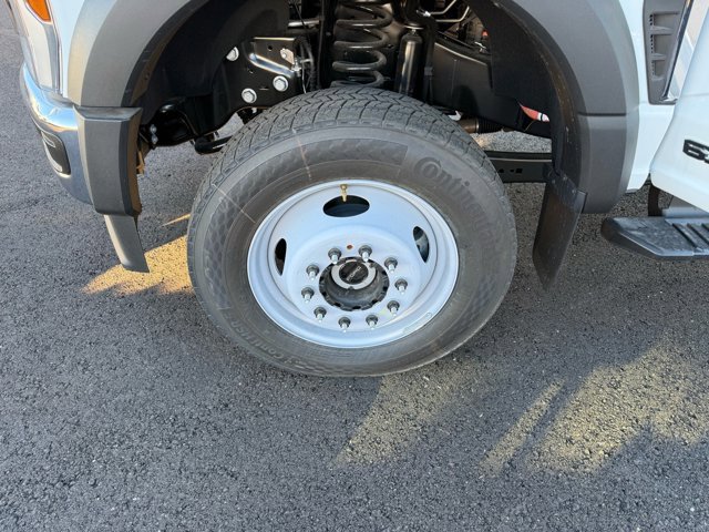 New 2026 Ford F550 4x4 Crew Cab image 16