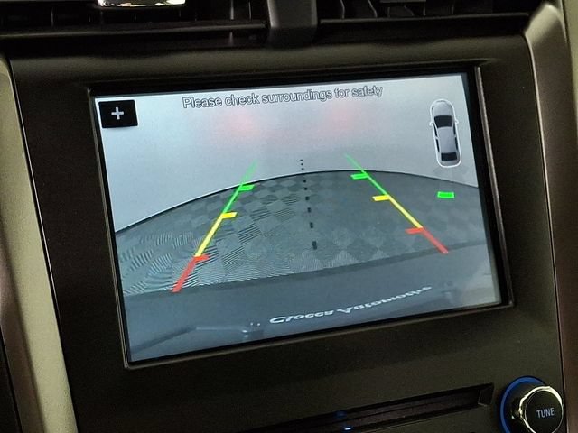 Used 2018 Ford Fusion SE w/ Fusion SE Technology Package FWD image 4