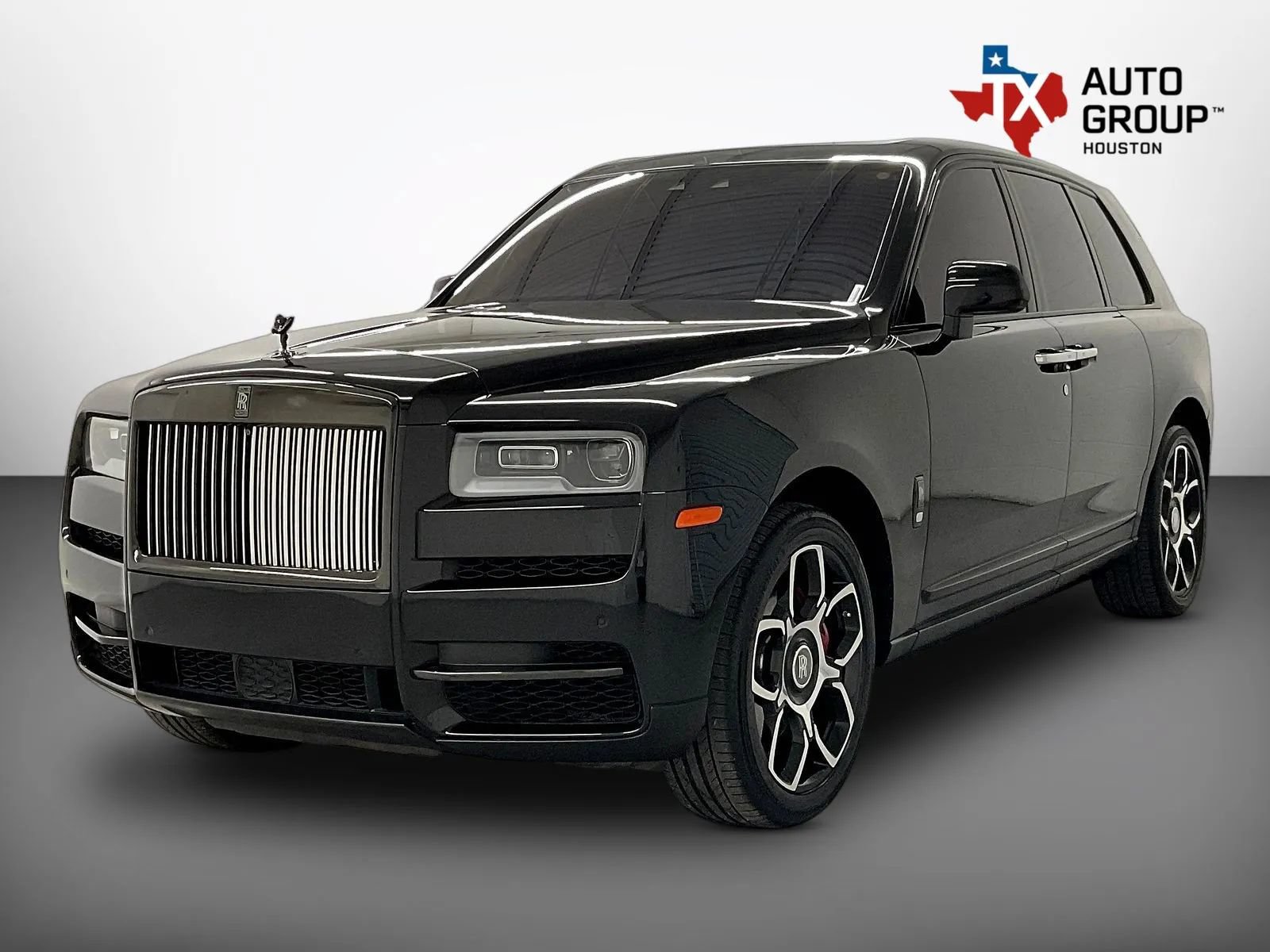 Used 2021 Rolls-Royce Cullinan Black Badge AWD/4WD image 4