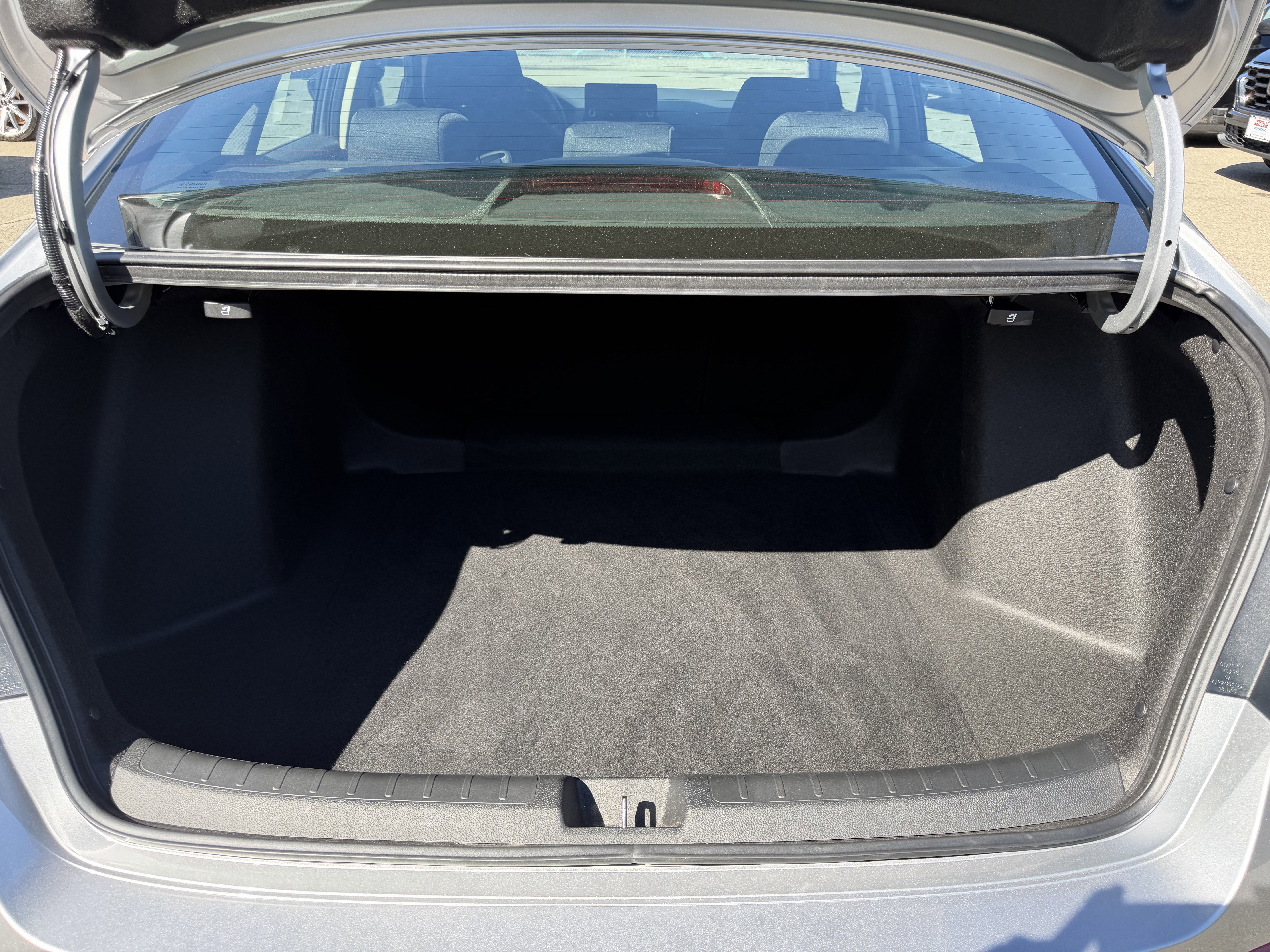 Used 2023 Honda Civic EX image 30