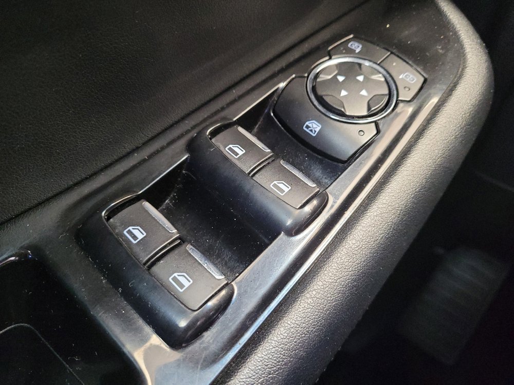 Used 2015 Ford Edge SEL w/ Equipment Group 201A AWD/4WD image 27