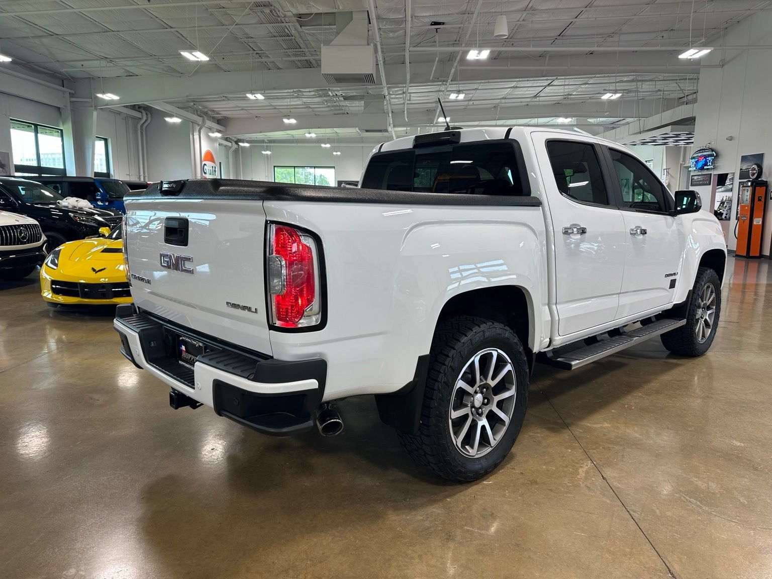 Used 2019 GMC Canyon Denali AWD/4WD image 7