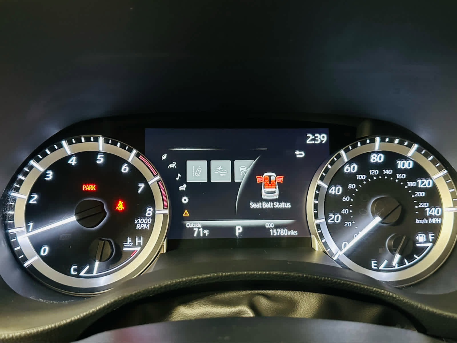 Used 2023 Toyota Highlander XLE AWD/4WD image 18