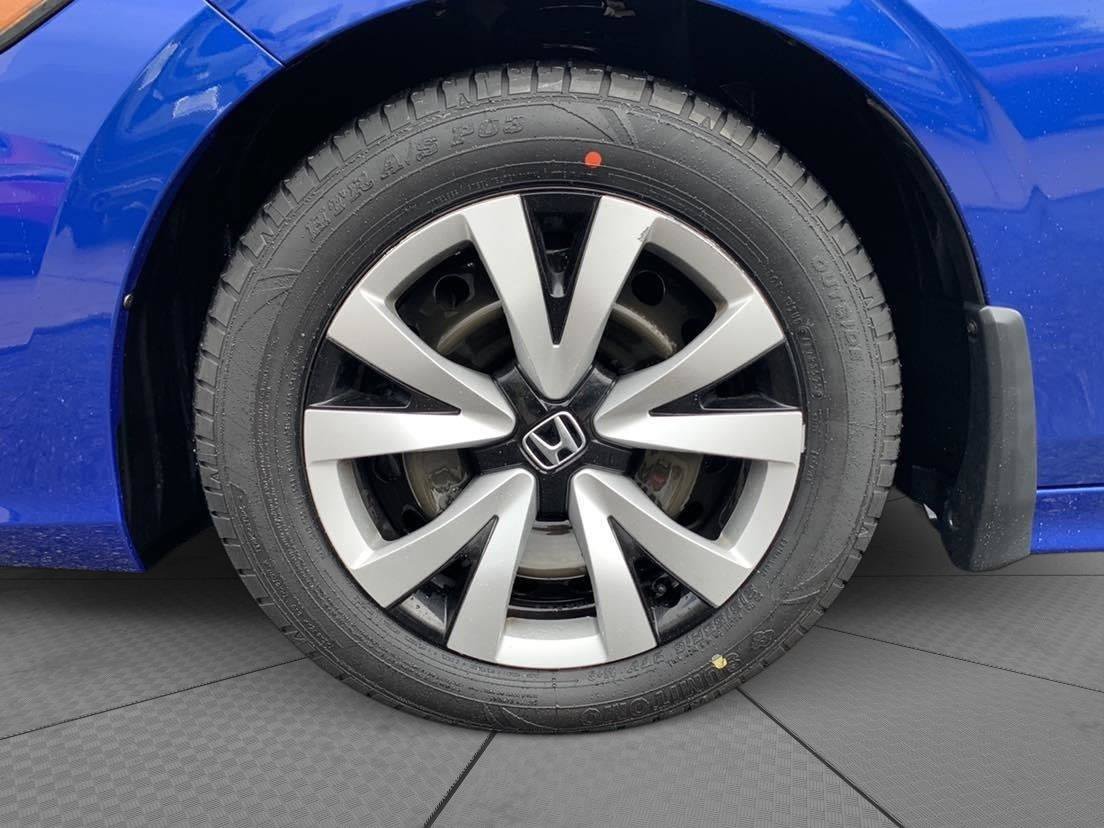 Certified 2024 Honda Civic LX image 9