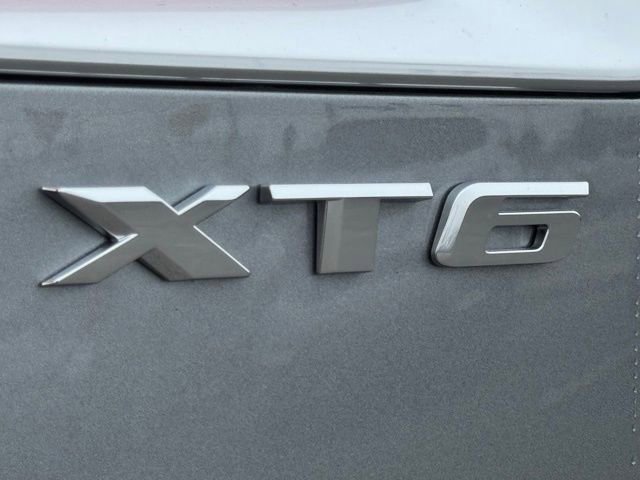 New 2025 Cadillac XT6 Luxury w/ LPO, Premium Carpet Package AWD/4WD image 9