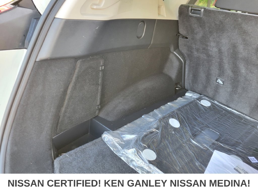 Certified 2023 Nissan Rogue SV AWD/4WD image 43