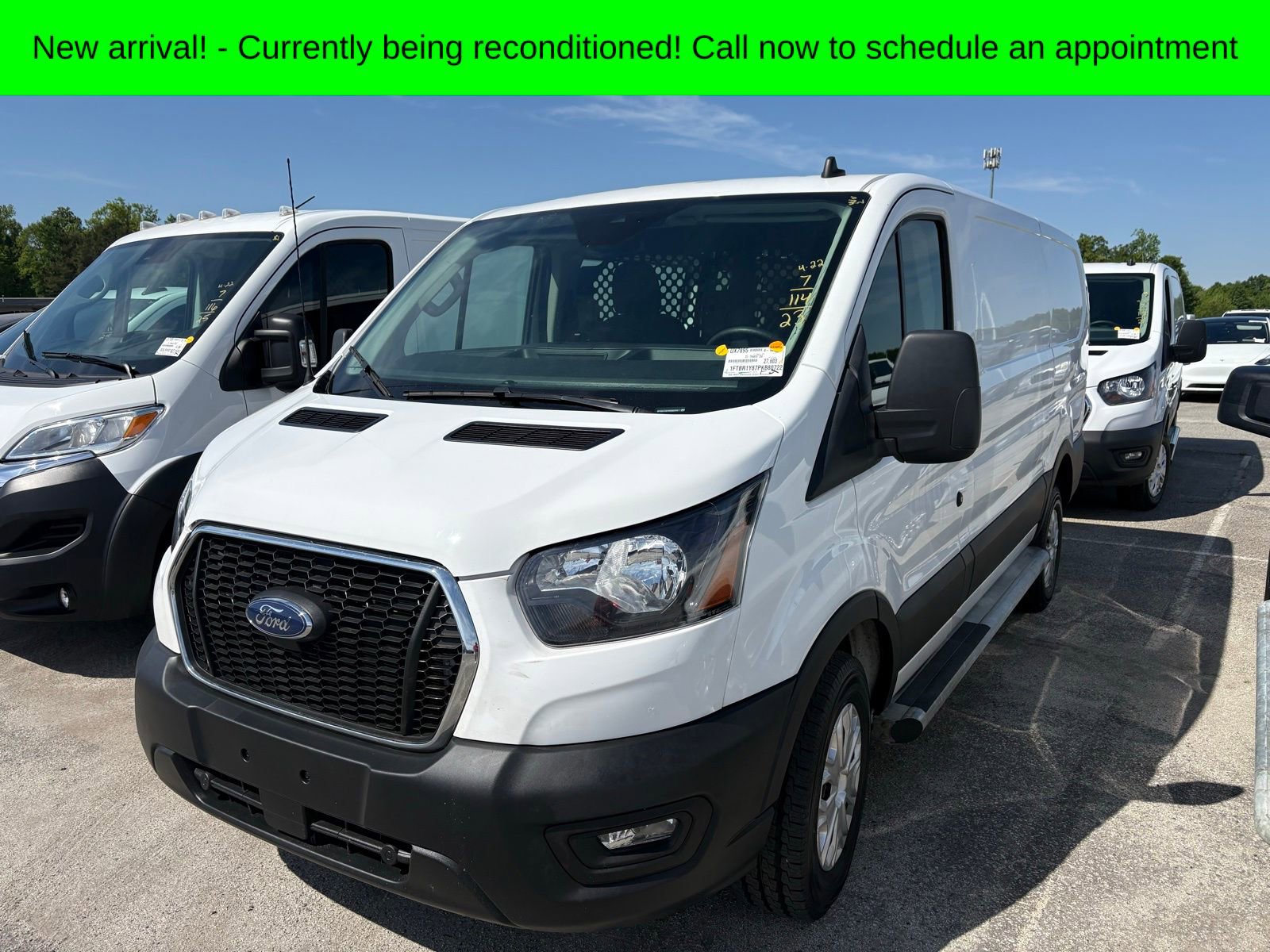 Used 2023 Ford Transit 250 Low Roof w/ Exterior Upgrade Package RWD image 3