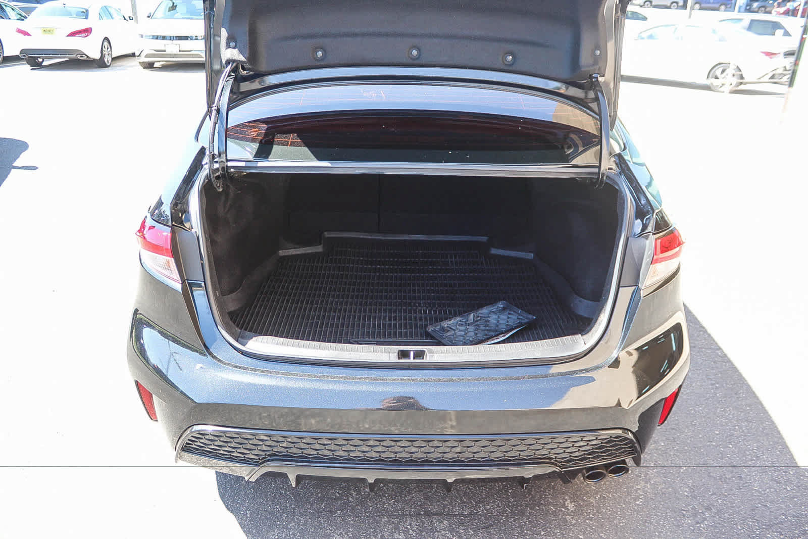 Used 2022 Toyota Corolla SE FWD image 34