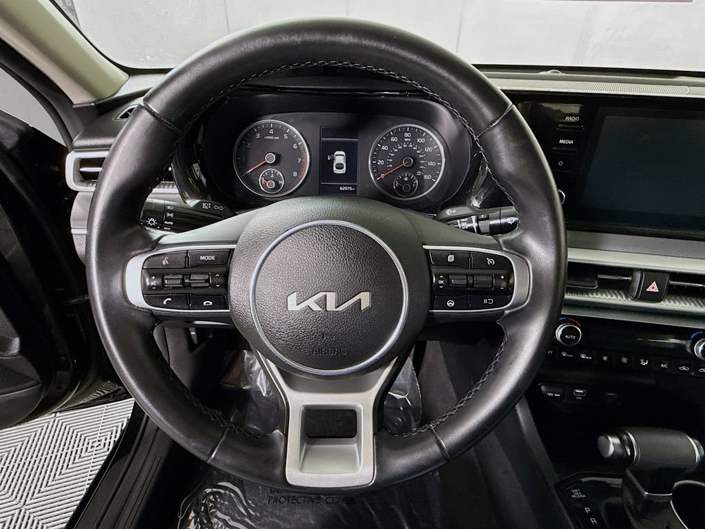 Certified 2022 Kia K5 LXS AWD/4WD image 19