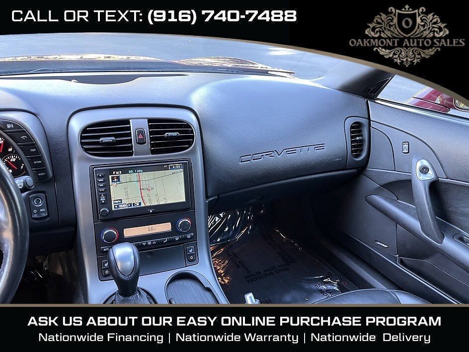 Used 2006 Chevrolet Corvette Coupe w/ Preferred Equipment Group RWD image 21