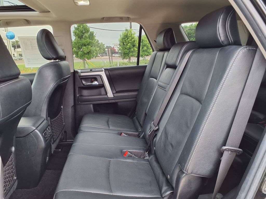Used 2024 Toyota 4Runner Limited AWD/4WD image 20