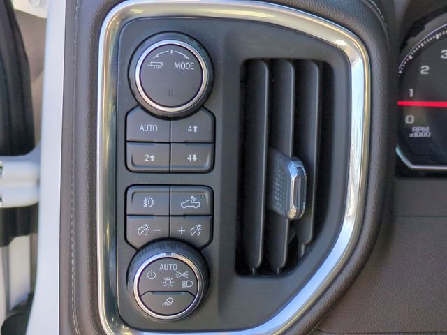 Used 2023 Chevrolet Silverado 2500 LTZ w/ LTZ Convenience Package image 20