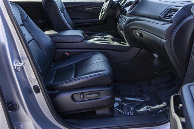 Certified 2024 Honda Passport TrailSport image 30