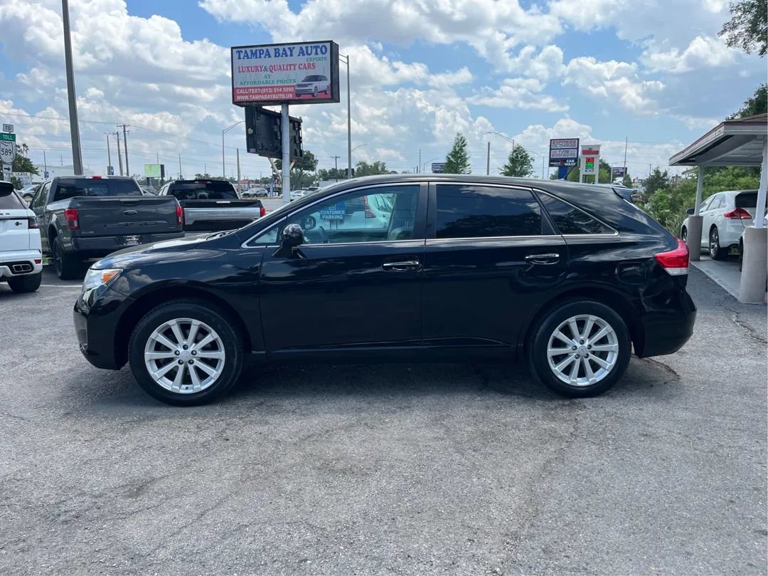 Used 2012 Toyota Venza XLE AWD/4WD image 8