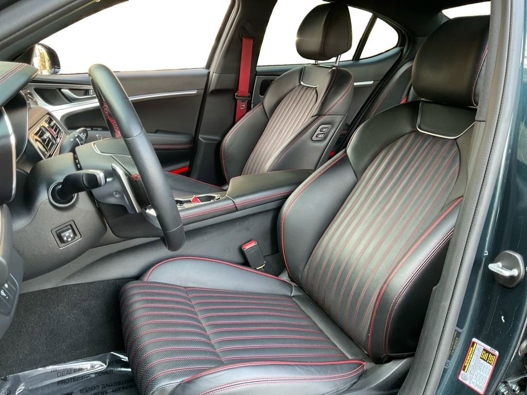 Used 2023 Genesis G70 2.0T w/ Sport Prestige Package image 26