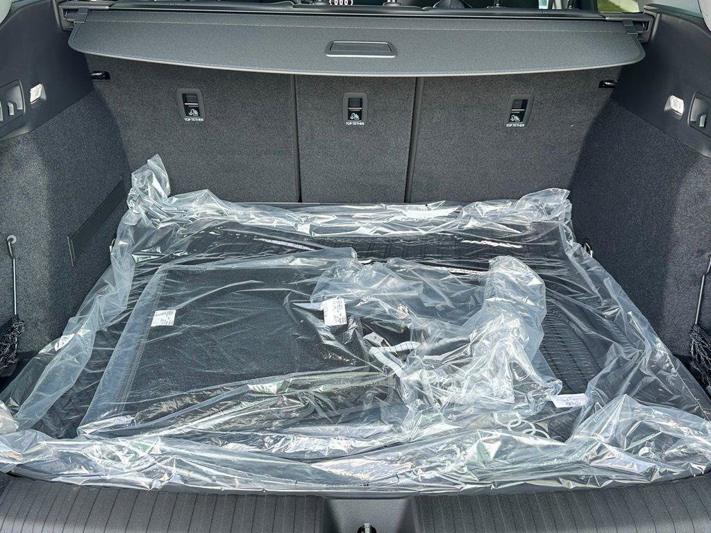 New 2025 Audi Q6 e-tron Premium Plus AWD/4WD image 10