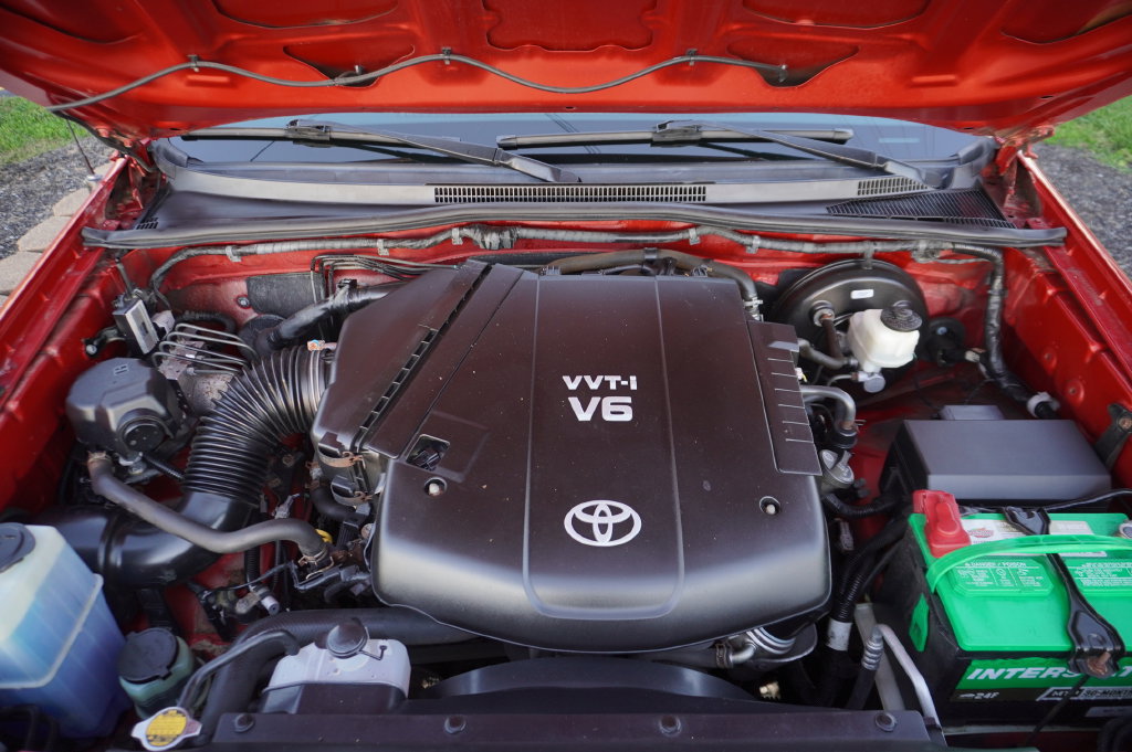 Used 2013 Toyota Tacoma 4x4 Access Cab V6 w/ SR5 Pkg image 31