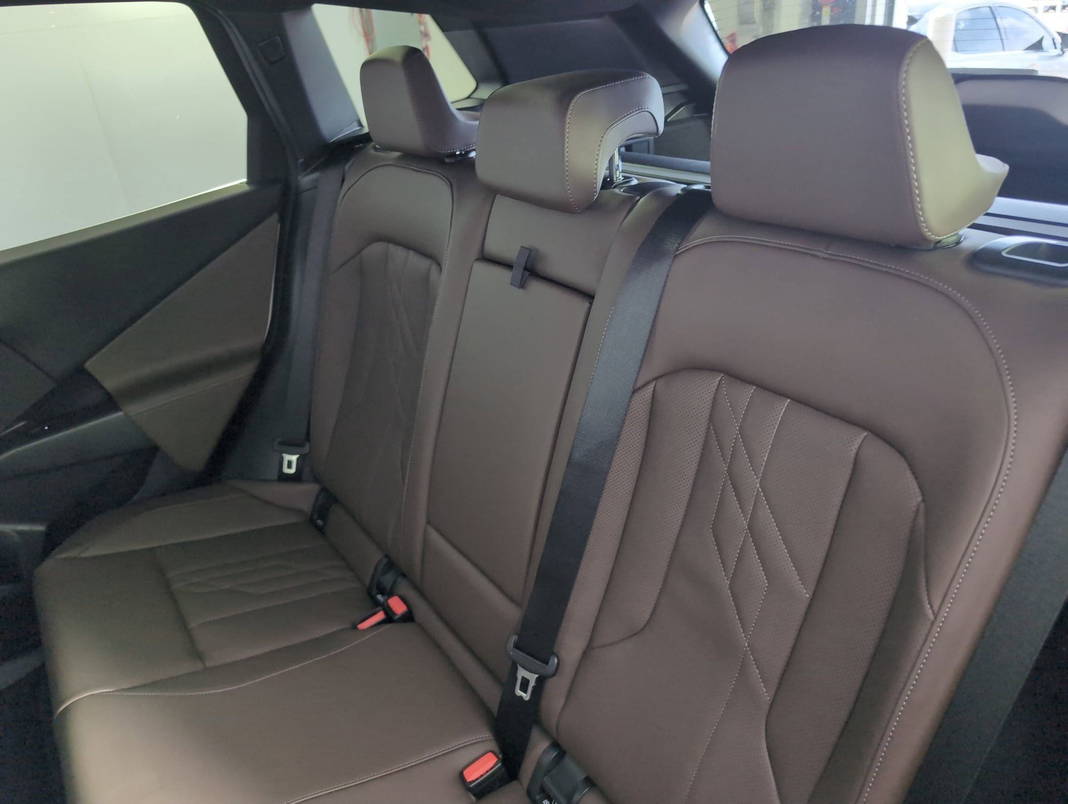 Used 2025 BMW X3 xDrive30i w/ Premium Package image 27