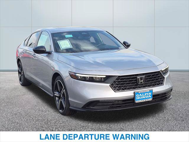 Used 2025 Honda Accord Sport image 4