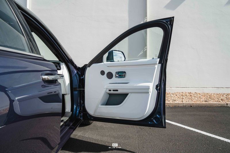Used 2023 Rolls-Royce Ghost w/ Ghost Package image 25