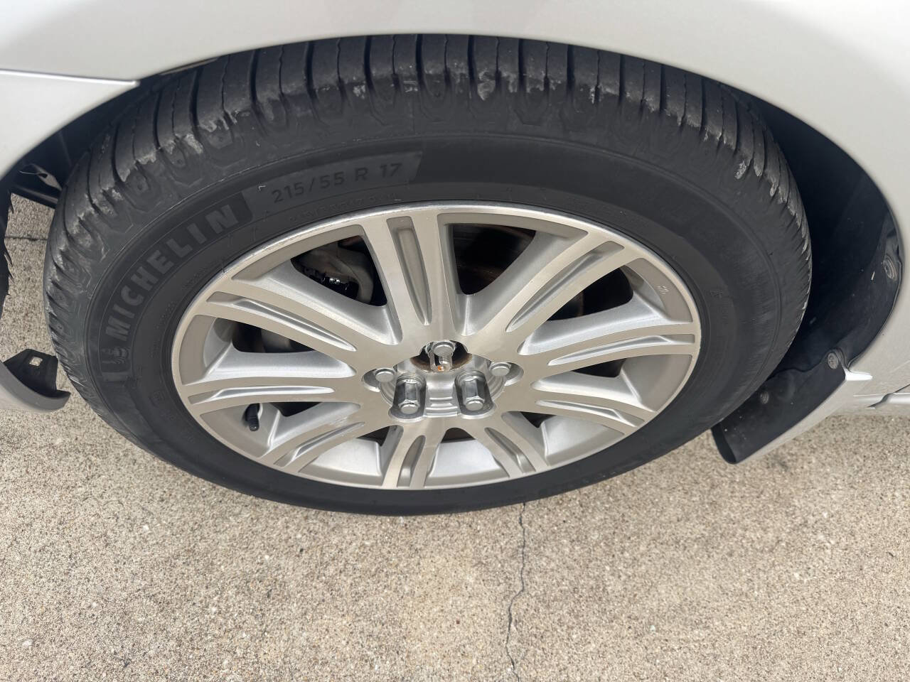 Used 2006 Toyota Avalon Limited FWD image 25