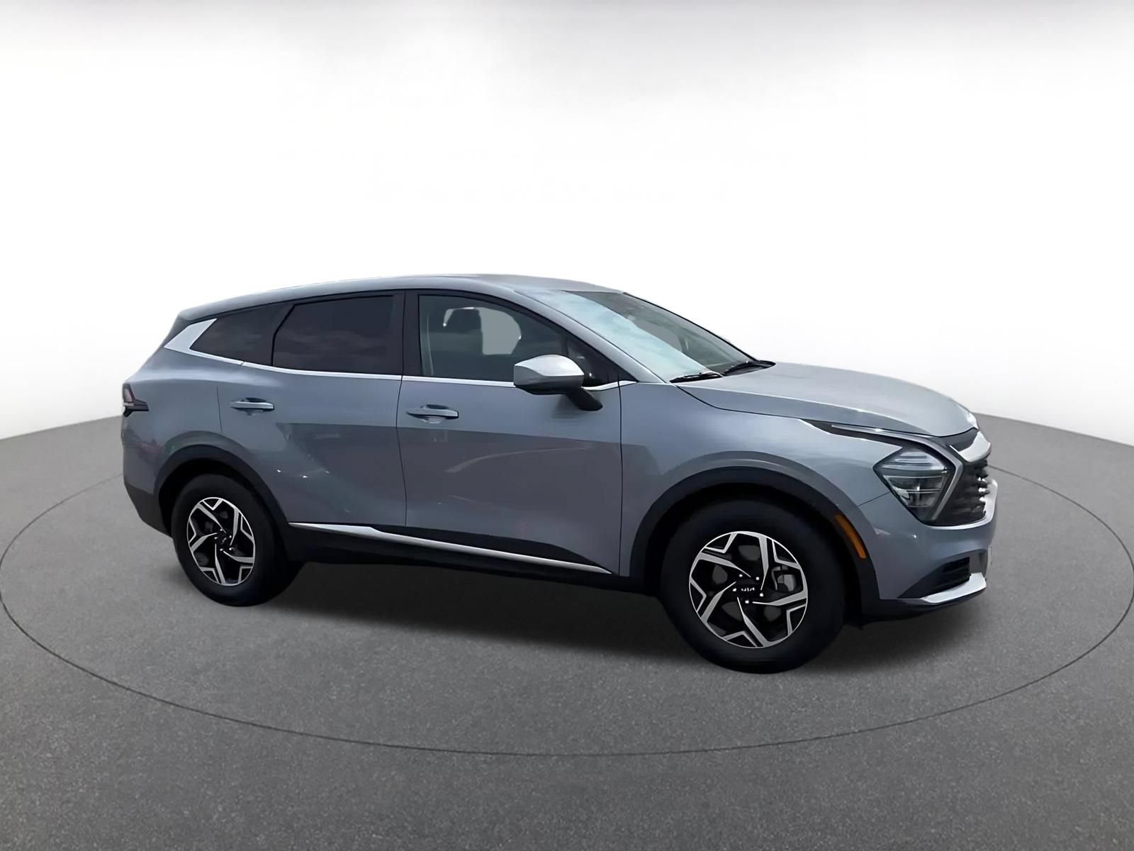 Used 2025 Kia Sportage LX FWD video 2