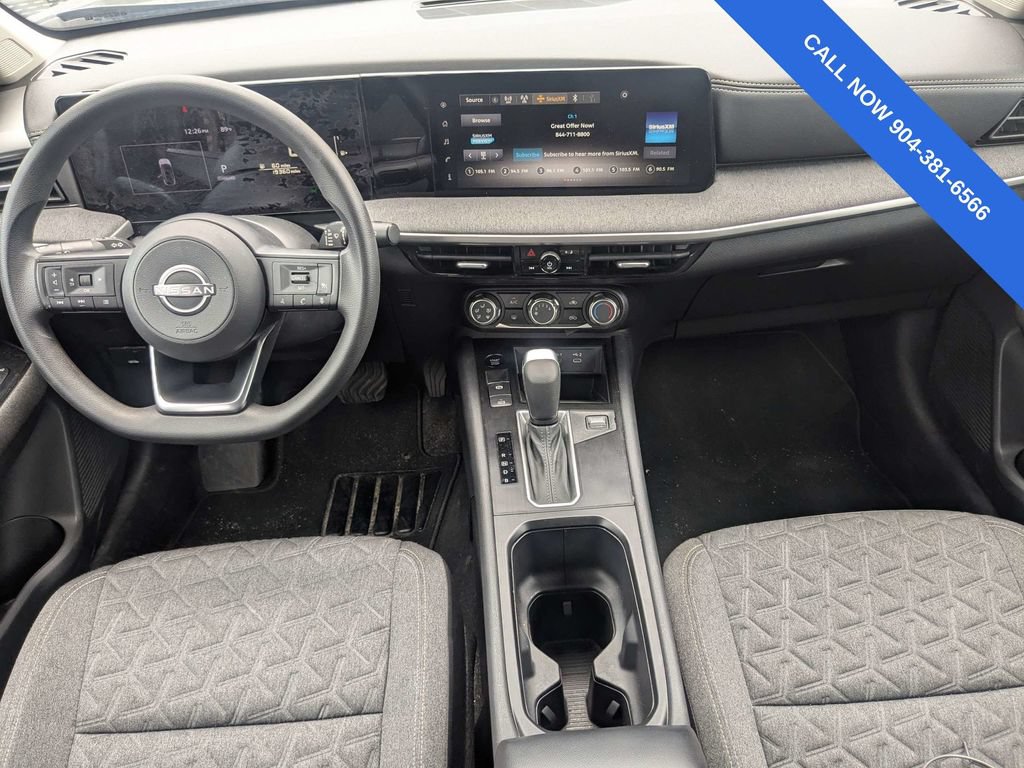 Used 2025 Nissan Kicks SV FWD image 15