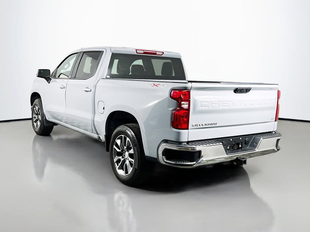 Used 2024 Chevrolet Silverado 1500 LT AWD/4WD image 7