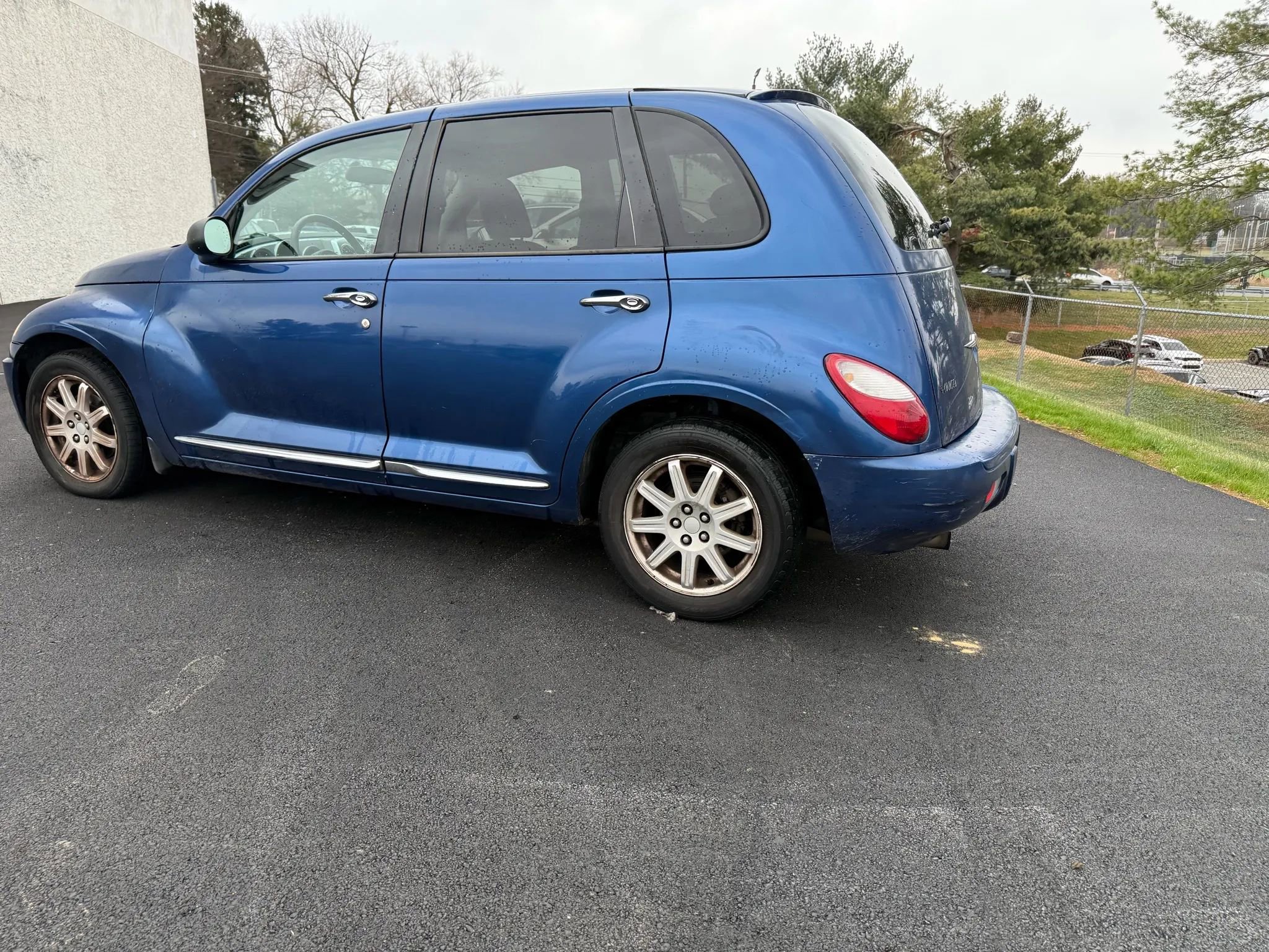 Used 2010 Chrysler PT Cruiser w/ Convenience Group image 8