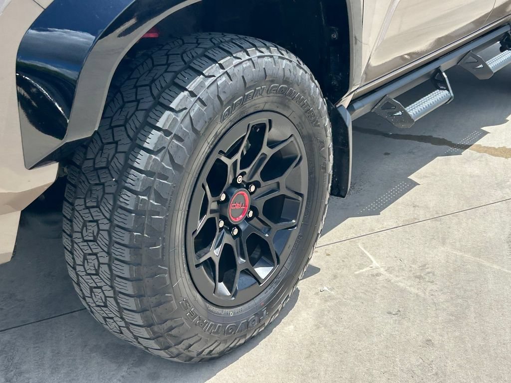 Certified 2025 Toyota 4Runner TRD Pro AWD/4WD image 9