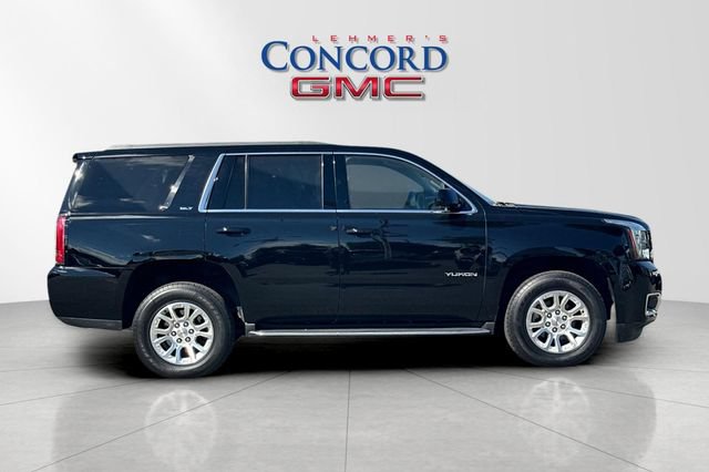 Used 2017 GMC Yukon SLT RWD image 3