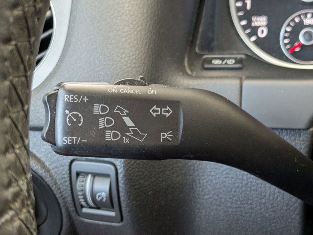 Used 2017 Volkswagen Tiguan S FWD image 6