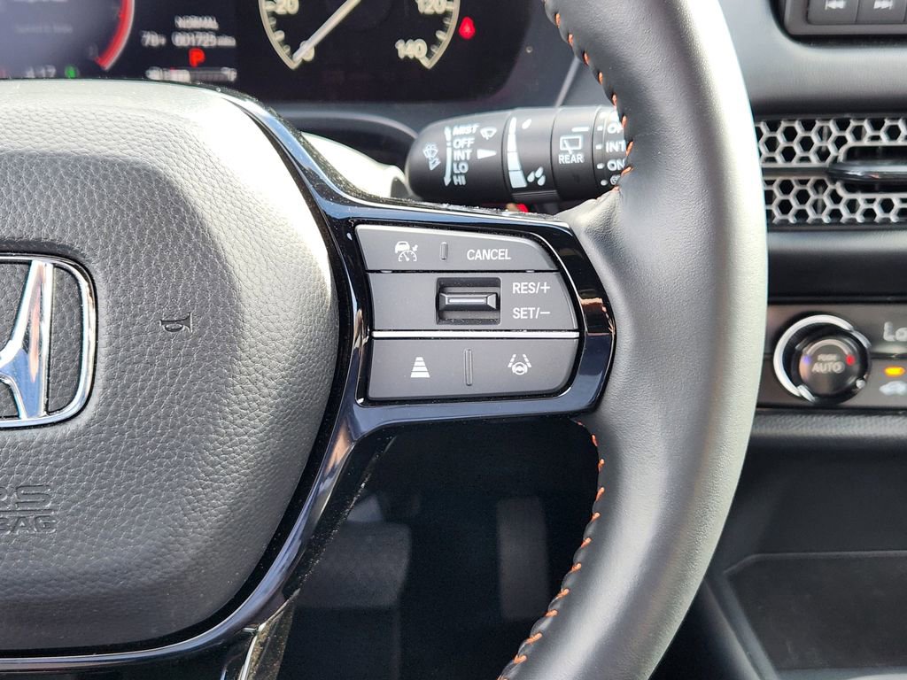 Certified 2025 Honda HR-V Sport image 18