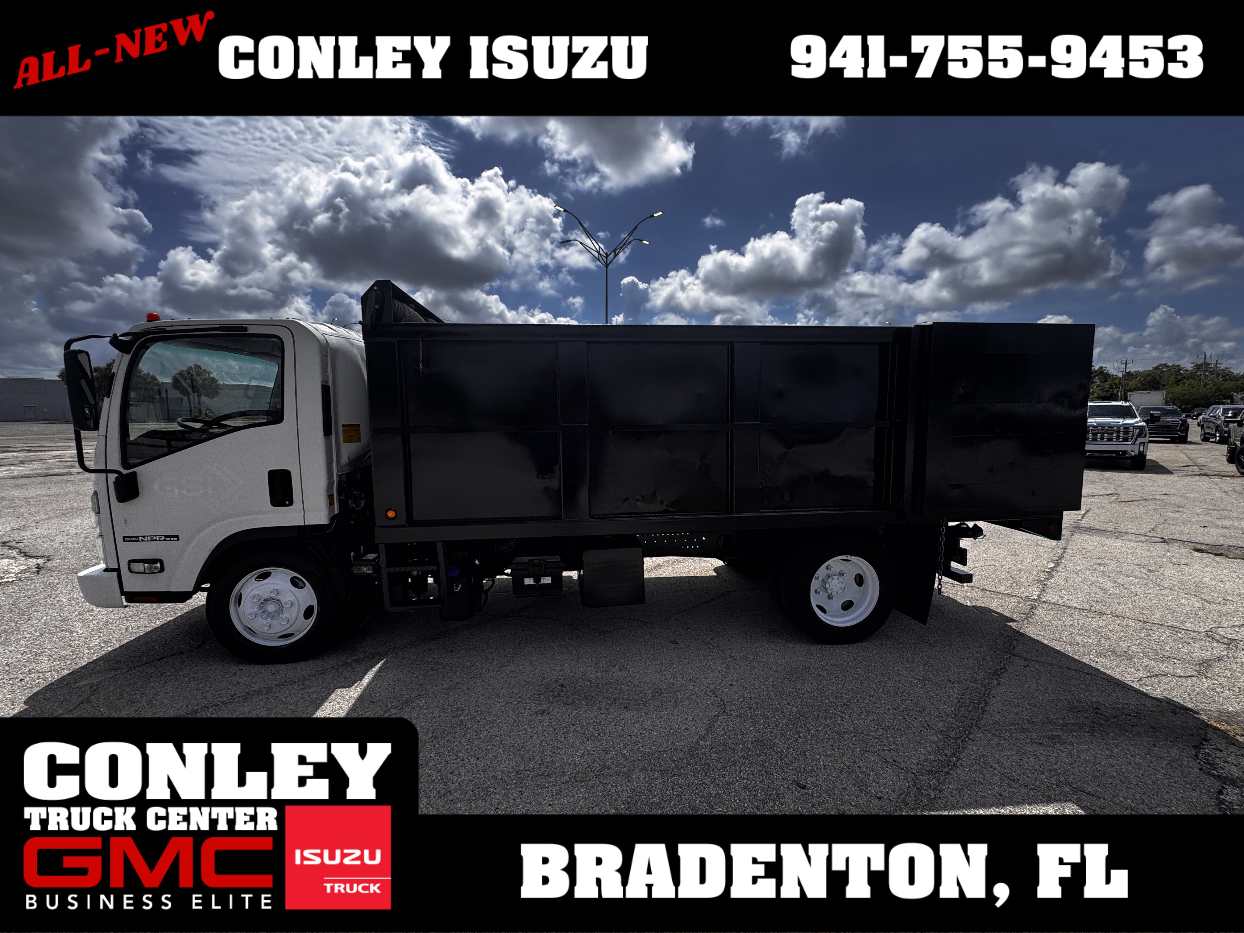 Used 2023 Isuzu NPR RWD image 21