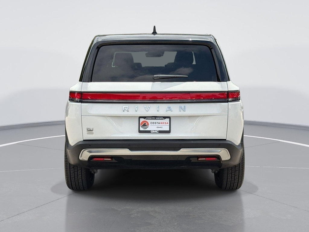 Used 2025 Rivian R1S Adventure AWD/4WD image 4