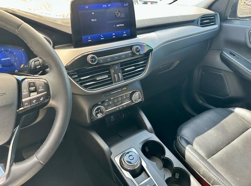 Used 2022 Ford Escape SEL w/ Technology Package FWD image 22